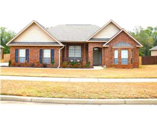 6674 Kings Branch Dr, Mobile, AL 36618-4693