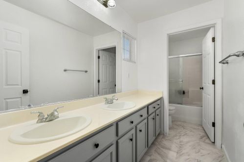 10040 Wild Orchid Way, Elk Grove CA  95757-4345 exterior