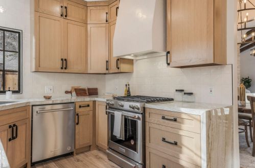 6293 Shamrock Ave, Santa Barbara CA  93117-2000 exterior