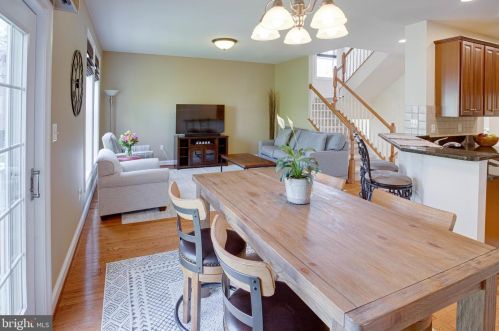 16002 Pitner St, Haymarket VA  20169-4956 exterior