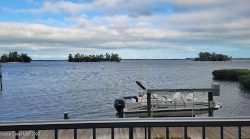 6005 River Run Dr, Sebastian, FL 32958-4704