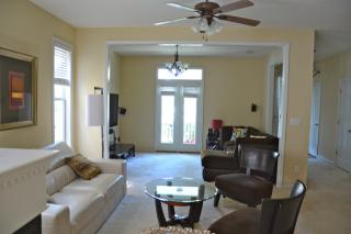 1284 Island Harbor Dr, Memphis TN  38103-8997 exterior