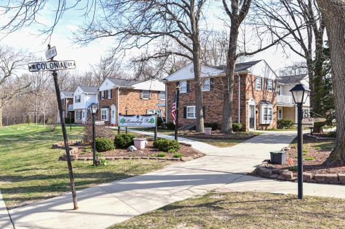 4947 Colonial Ct, Milwaukee, WI 53220-2010
