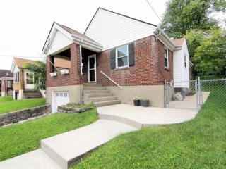 4523 Camberwell Rd, Cincinnati, OH 45209-1115