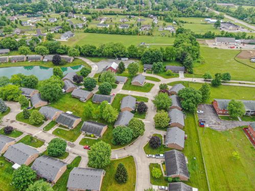 2219 Manhattan Blvd, Springfield OH  45504-4256 exterior