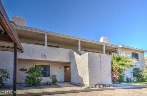 13806 Hamilton Dr, Scottsdale, AZ 85268-4019