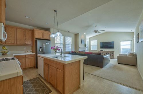 314 Wilson Cir, Greenfield CA  93927-5267 exterior