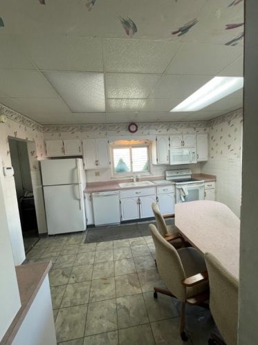 615 Snyder St, South Connellsville PA  15425-2818 exterior