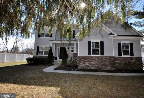 255 Clementon Rd, Berlin Boro, NJ 08009-1138