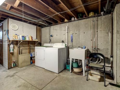 490 Bullville Rd, Montgomery NY  12549-1870 exterior