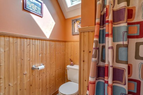 56 Fox Garrison Rd, Lee NH  03861-6338 exterior