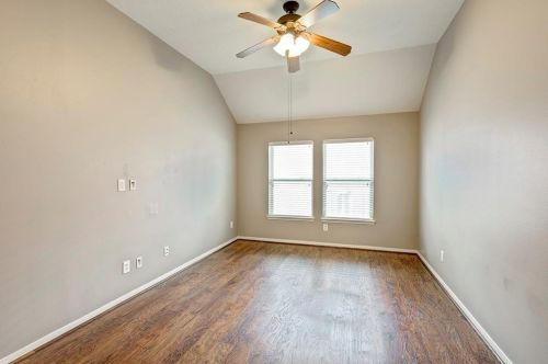 19223 Fisher Ridge Ln, Tomball, TX 77377-5877