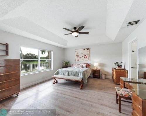 13072 18th Ct, Hollywood FL  33028-2511 exterior