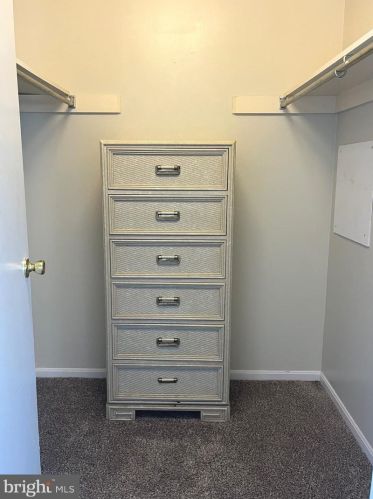 417 Wind Dr, Dover DE  19901-8601 exterior