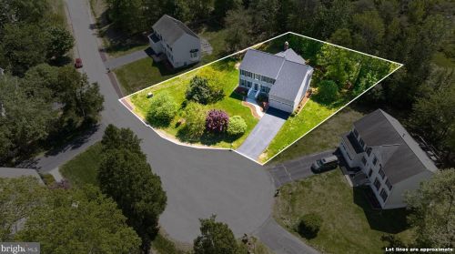 4808 Carriage Way Ln, Fredericksburg, VA 22408-1893