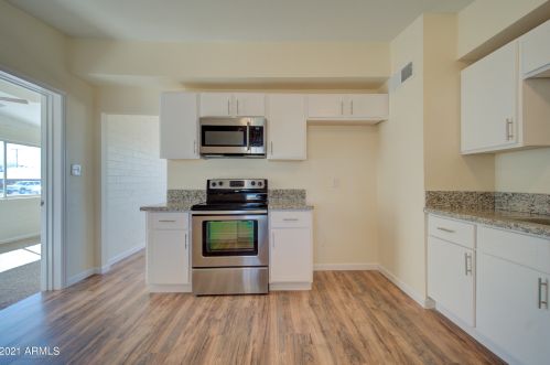 11429 113 Dr, Youngtown AZ  85363-1311 exterior