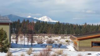 18989 Squirreltail Loop, Bend, OR 97701-5932