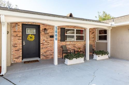 1800 Valley Forge Rd, Orlando, FL 32806-5627