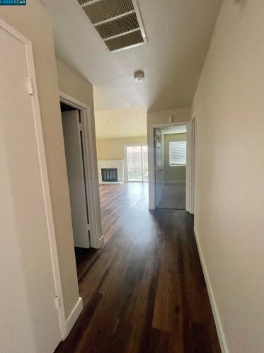 38 Connie Ct, West Pittsburg CA  94565-1574 exterior