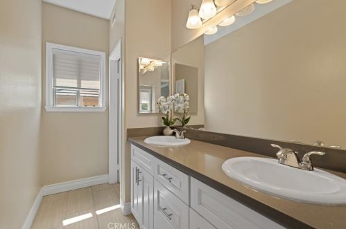 1600 Rancho Hills Dr, Chino Hills CA  91709-4740 exterior