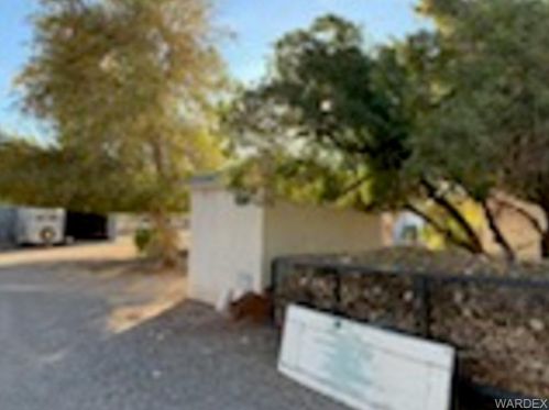 1800 Ironwood Dr, Mohave Valley AZ 86440-8540 exterior