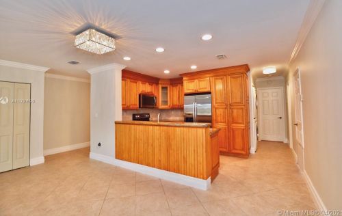 8424 Dundee Ter, Hialeah FL  33016-6428 exterior