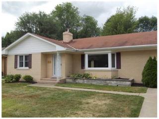 2804 Homestead Dr, Erie PA  16506-2130 exterior