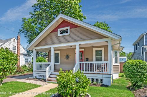 931 Curtis Ave, Belmar, NJ 07719-3107