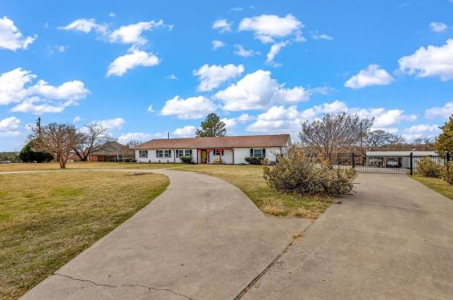 2729 Hill Ln, Cleburne, TX 76031-7860