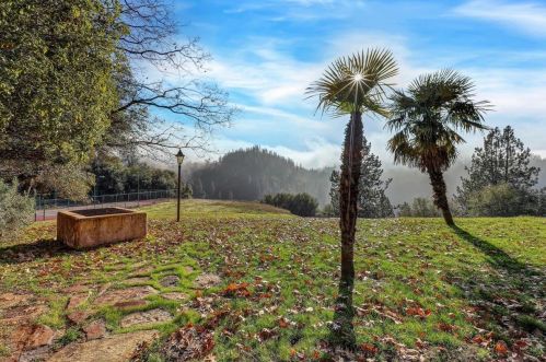 13940 Lodestar Dr, Grass Valley CA  95949-8362 exterior