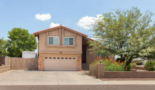 11403 77th Dr, Peoria, AZ 85345-8268
