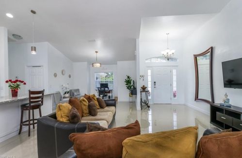 814 Thompson Ave, Lehigh Acres FL 33972-3312 exterior