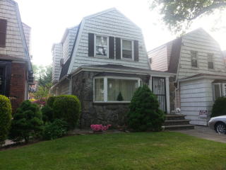 1426 81st St, Brooklyn, NY 11228-3106