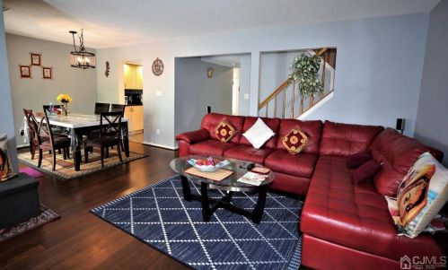 101 Van Liew Ct, East Brunswick NJ  08816-5695 exterior