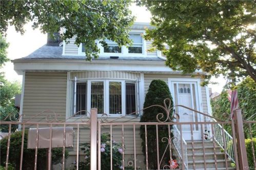 859 Logan Ave, Bronx, NY 10465-2311