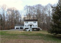 3720 Tarsus Rd, Palmyra, TN 37142-2101