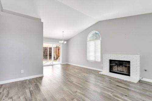 13689 Gemini St, Victorville CA  92392-9078 exterior