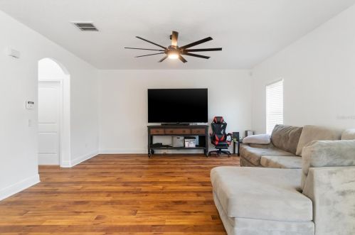 4951 Makenna Cir, Milton FL  32571-1175 exterior