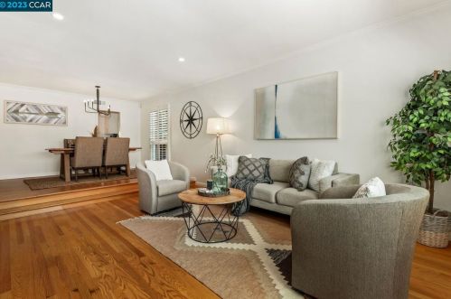 6747 Tory Way, Pleasanton CA  94568-2144 exterior