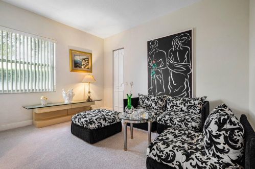 4232 Gleneagles Dr, Boynton Beach FL  33436-4802 exterior