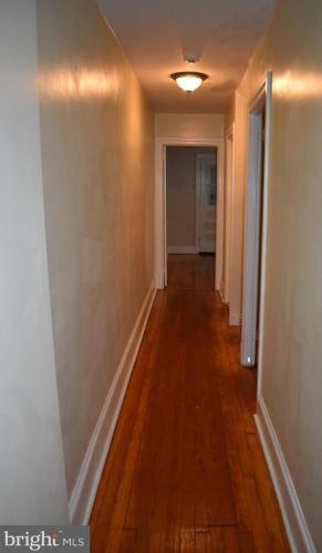 37 Ctr Ave, Norristown PA  19403-3218 exterior