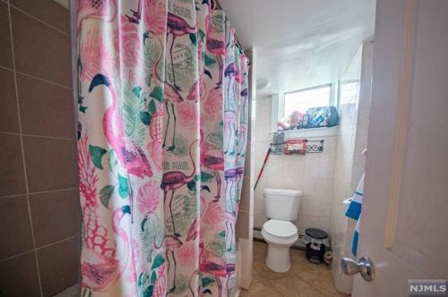 69 Macarthur Ave, Outwater NJ  07026-1520 exterior