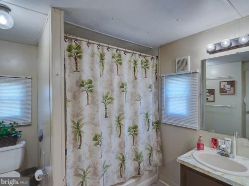 35470 Pine Dr, Millsboro DE  19966-5872 exterior