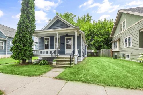 708 Bond St, Green Bay, WI 54303-3510