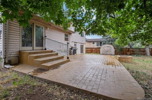 2338 Lima St, Denver CO 80014-1764 exterior