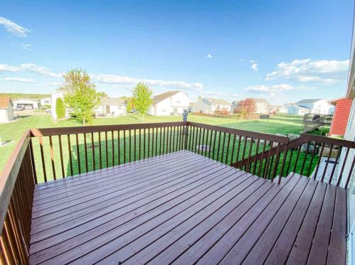 536 Falk Dr, Edgerton WI  53534-2159 exterior