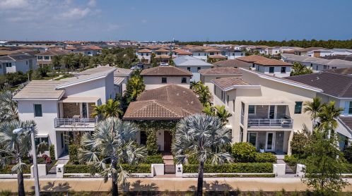 5033 Grandiflora Rd, West Palm Beach, FL 33418