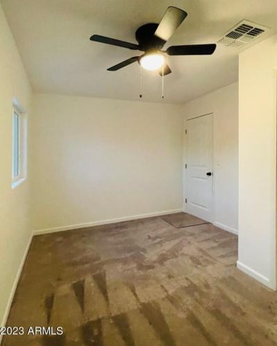 5658 37th Dr, Phoenix AZ  85019-2102 exterior