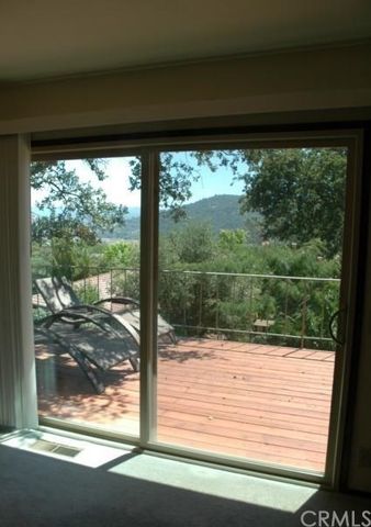 6292 Woodman Dr, Oroville, CA 95966-3846