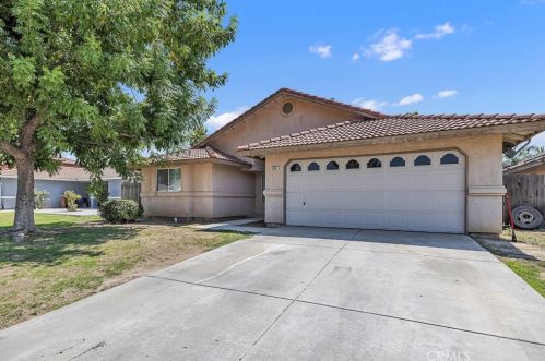 639 Wiedmann Ave, Bakersfield, CA 93263-3511
